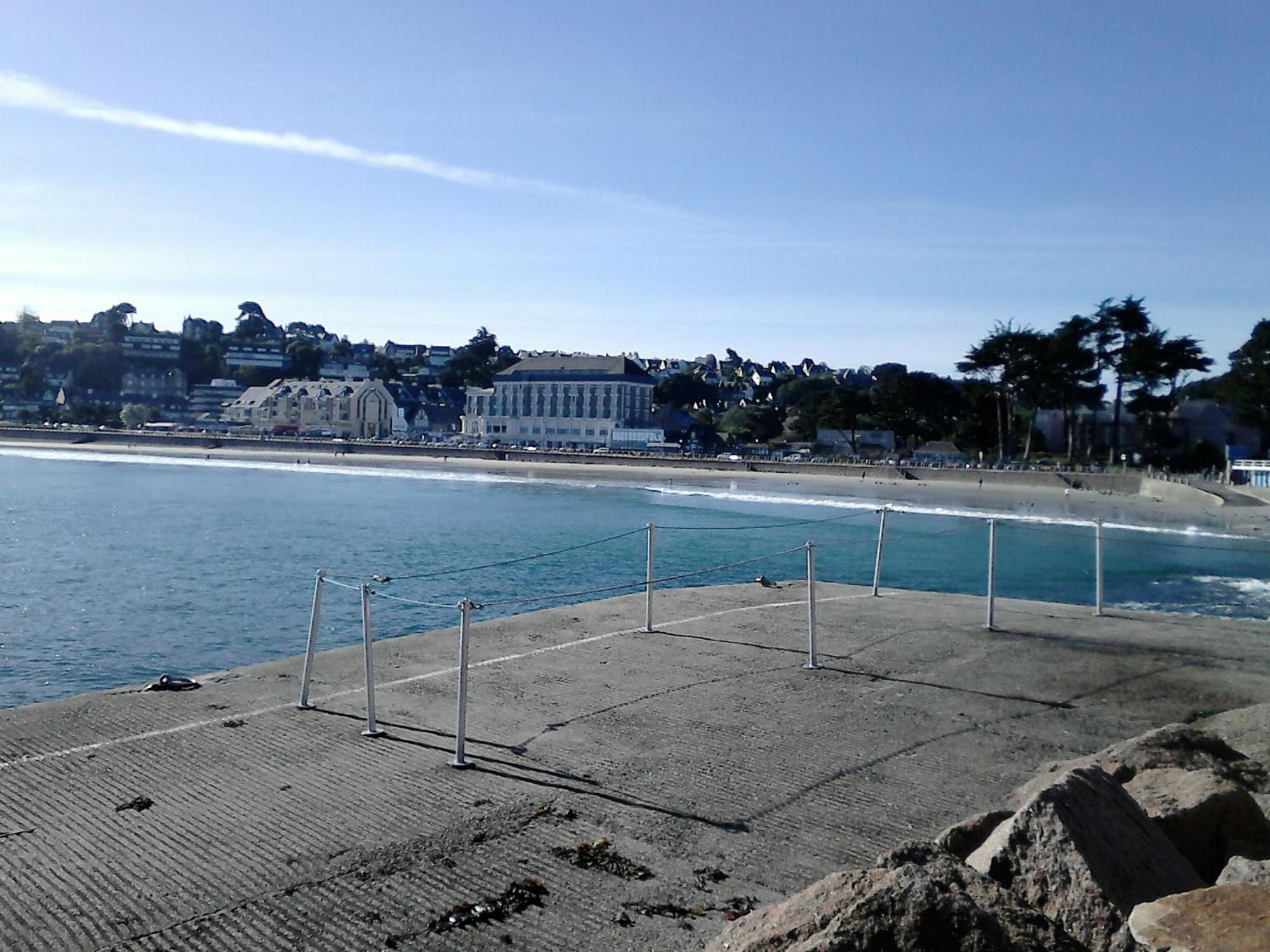 La Maison D'Annick Perros-Guirec Exterior photo